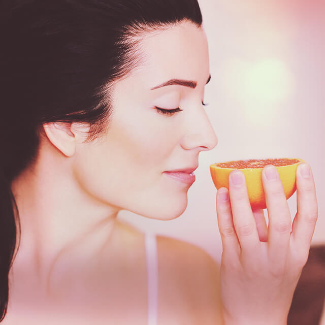 Descubre por qué amamos los aromas frutales y su efecto en nuestros sentidos Descubre por qué amamos los aromas frutales y su efecto en nuestros sentidos